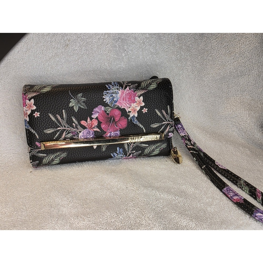 Steve‎ Madden Black Floral Zip Around Wallet Wristlet Gold Hardware